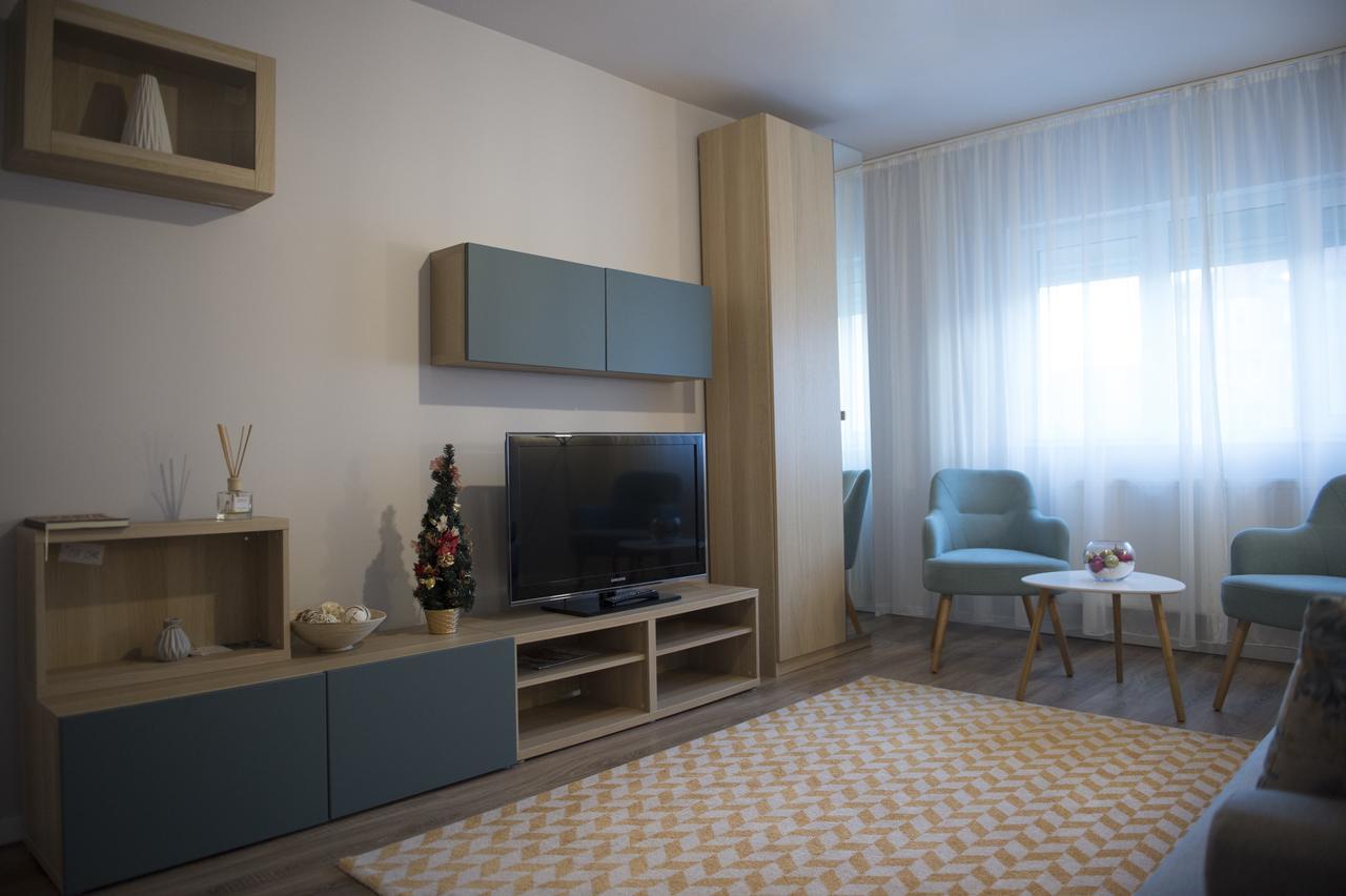 Smp Apartment 2 Timişoara Exteriör bild