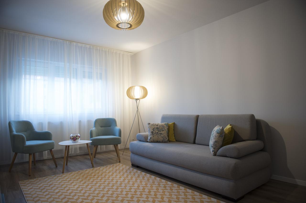 Smp Apartment 2 Timişoara Exteriör bild